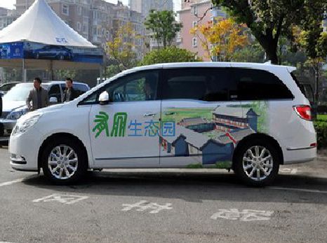 宣城户外车贴喷绘如何保持效果?